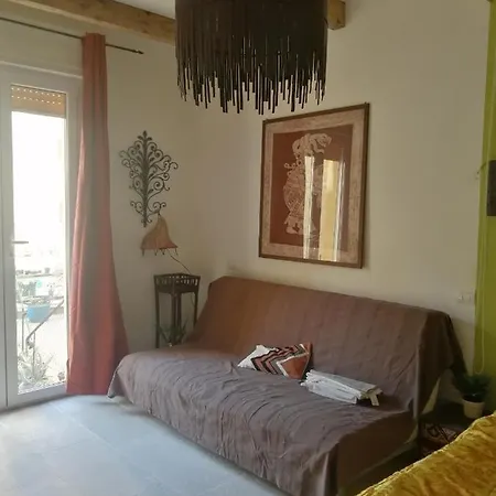 Le Tre Terrazze بيت ضيافة