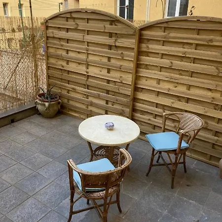 Le Tre Terrazze 3* بولونيا