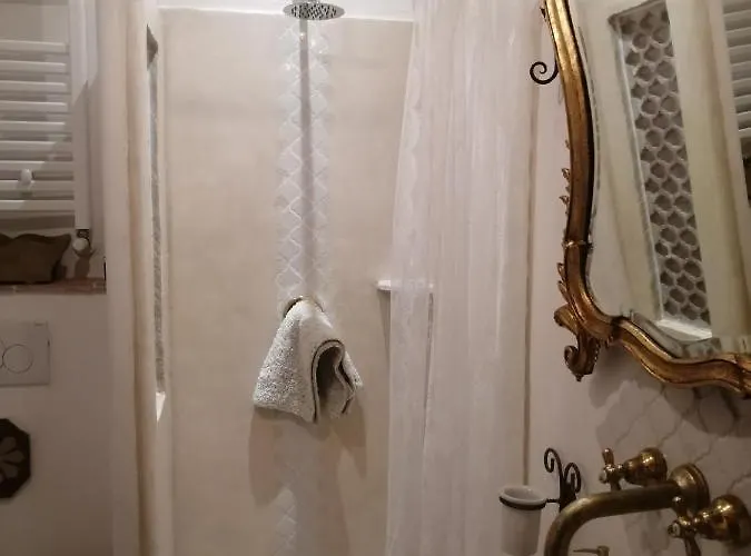 Le Tre Terrazze בית הארחה בולוניה